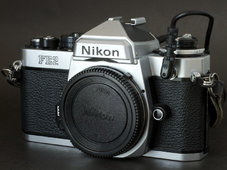 Nikon FE 2 ( LD)
