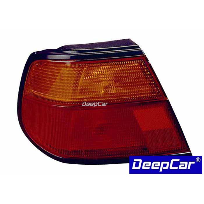 Farolim traseiro Nissan Almera