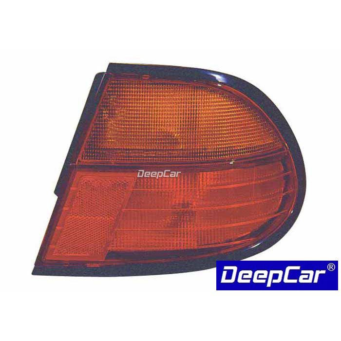 Farolim traseiro Nissan Almera
