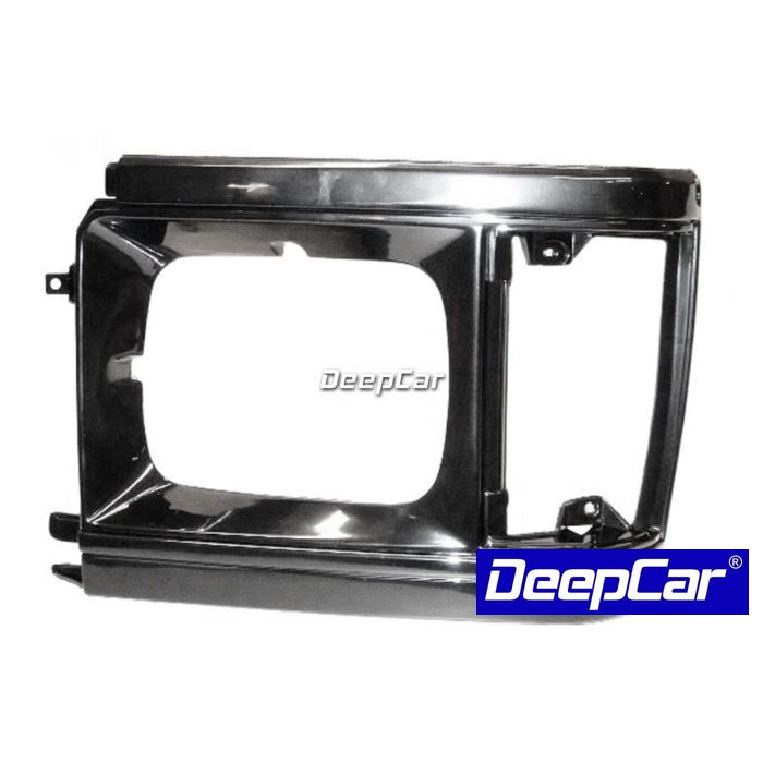 Aro do farol Toyota Hiace