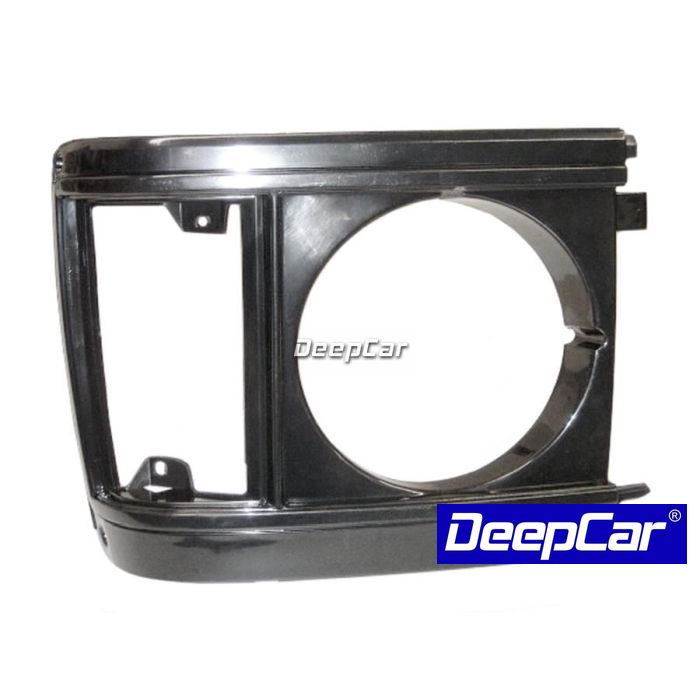 Aro do farol Toyota Hiace